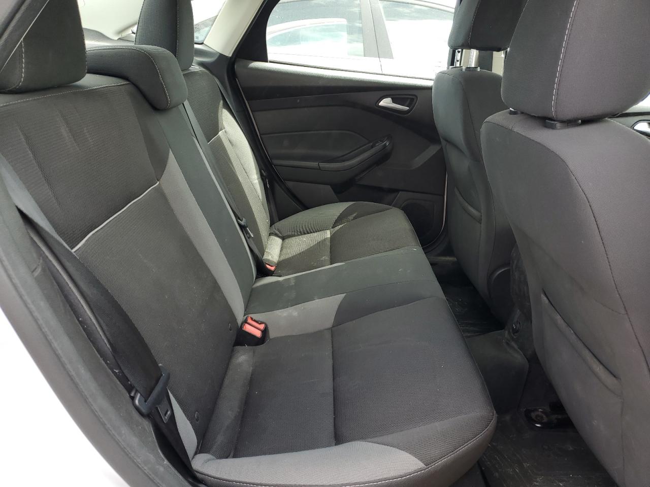 1FADP3F25DL244342 2013 Ford Focus Se