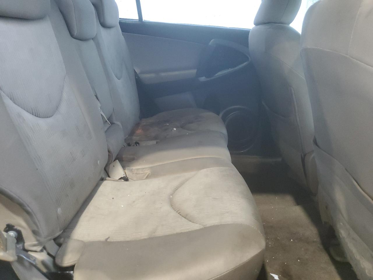 JTMBF4DV0AD027231 2010 Toyota Rav4