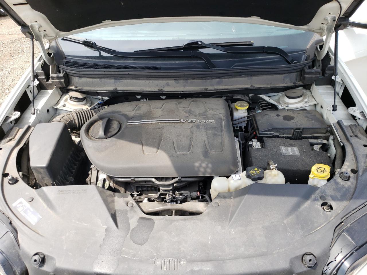 1C4PJMJX4KD160974 2019 Jeep Cherokee Overland