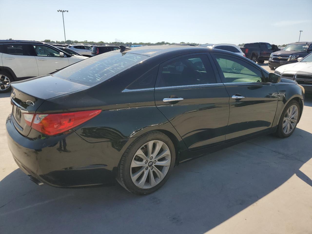 5NPEC4AC4BH284994 2011 Hyundai Sonata Se