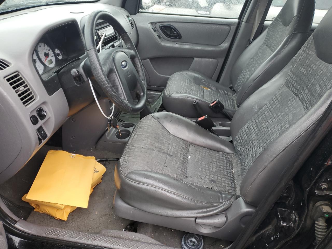 1FMYU02B01KB50147 2001 Ford Escape Xls