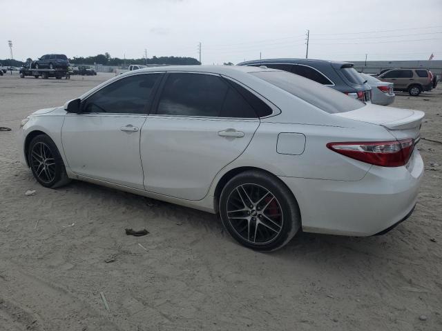 2015 TOYOTA CAMRY LE 4T1BF1FK8FU484471