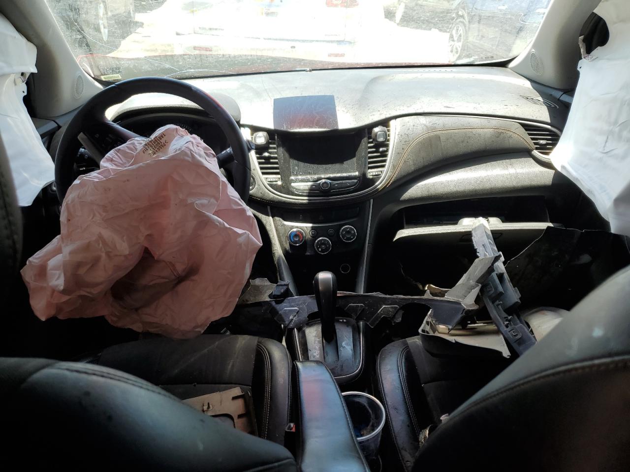 KL7CJLSB9LB339842 2020 Chevrolet Trax 1Lt