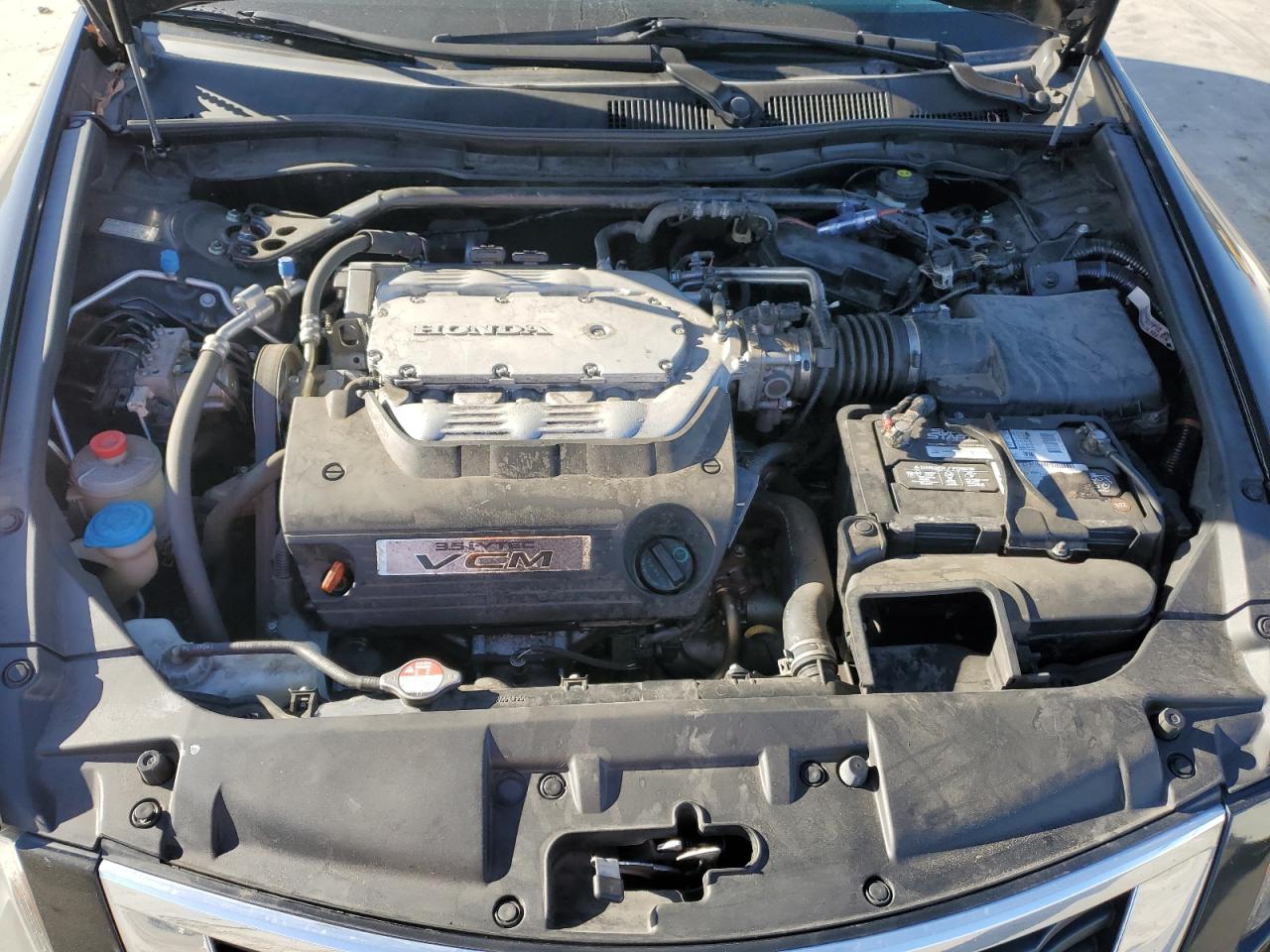 1HGCP3F89AA018923 2010 Honda Accord Exl