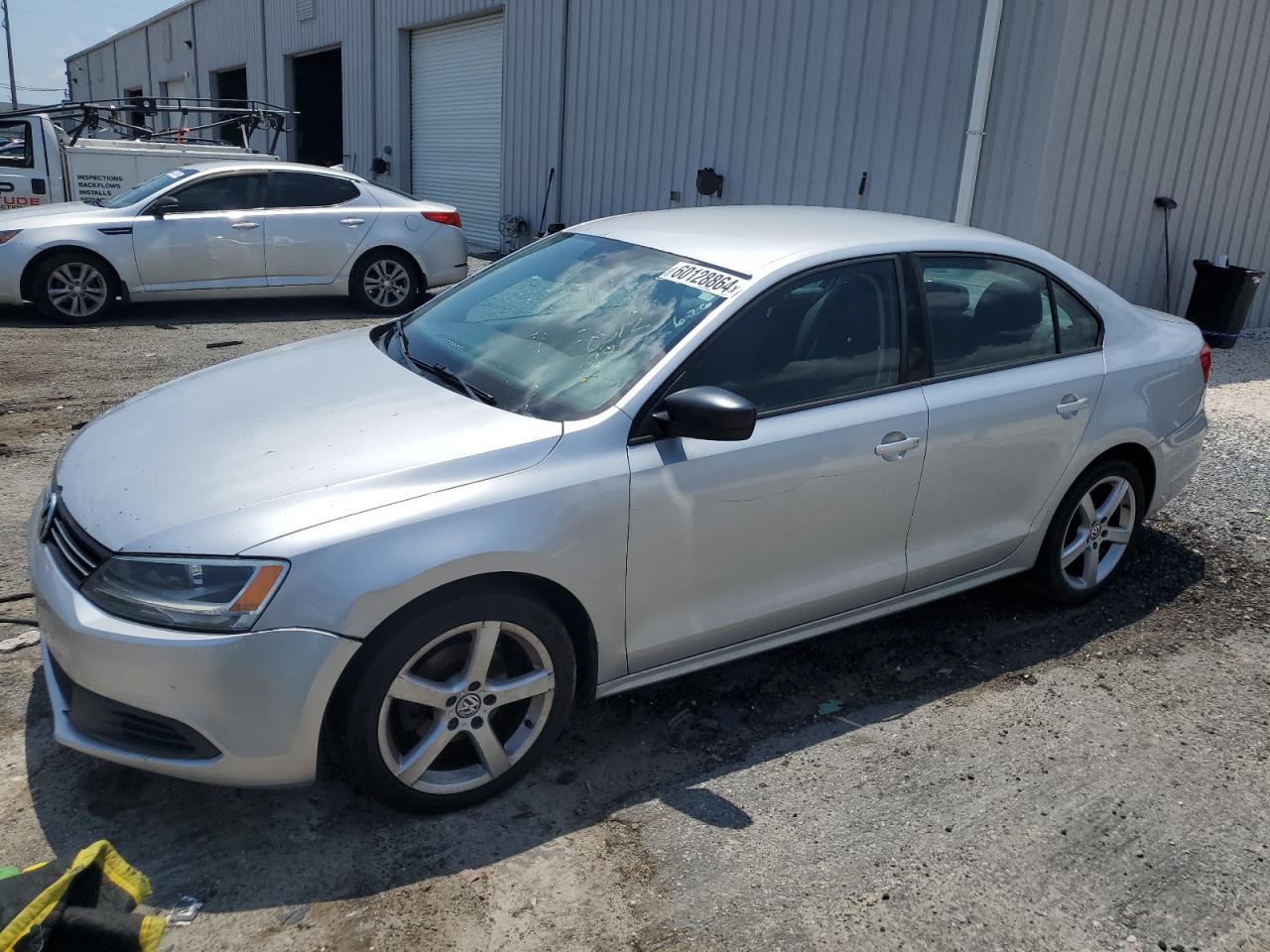 2013 Volkswagen Jetta Base vin: 3VW2K7AJXDM367717