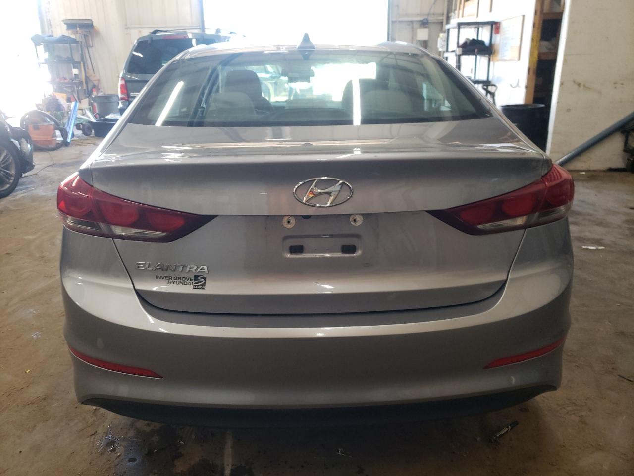 2017 Hyundai Elantra Se vin: 5NPD84LFXHH124146