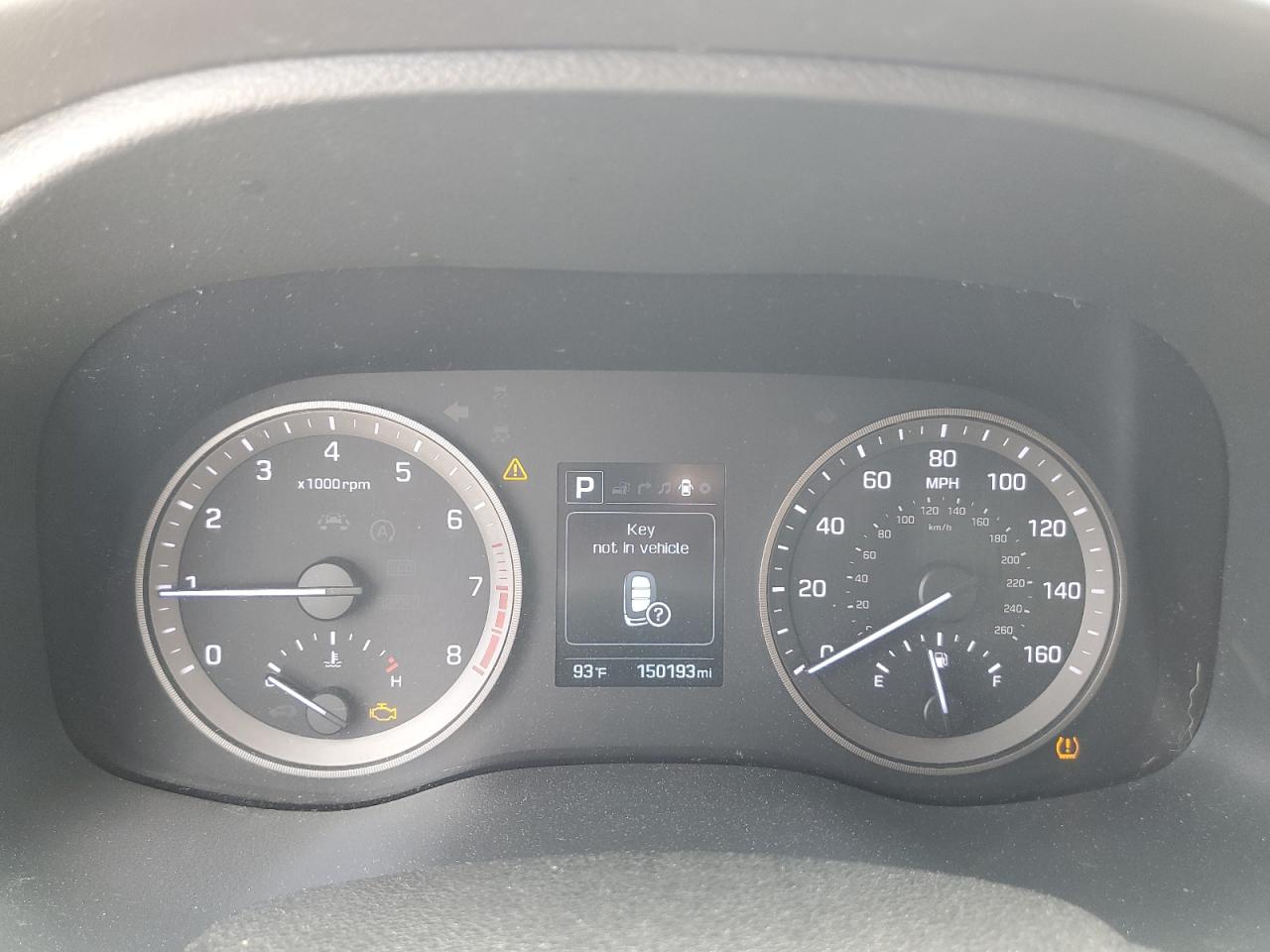 KM8J33A23JU747661 2018 Hyundai Tucson Value