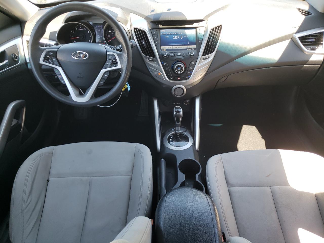 KMHTC6AD1DU173688 2013 Hyundai Veloster