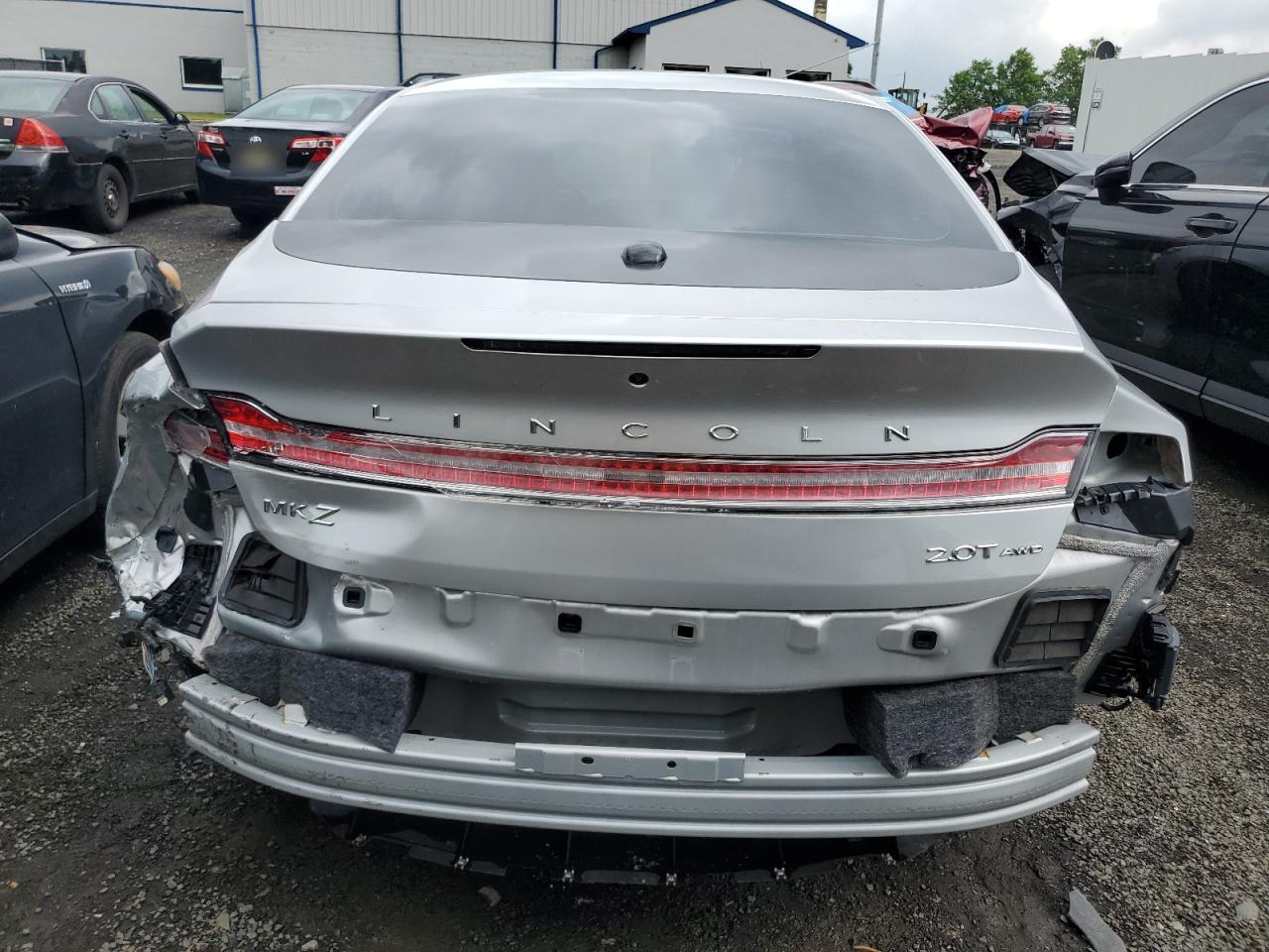 Lot #2852532919 2017 LINCOLN MKZ RESERV