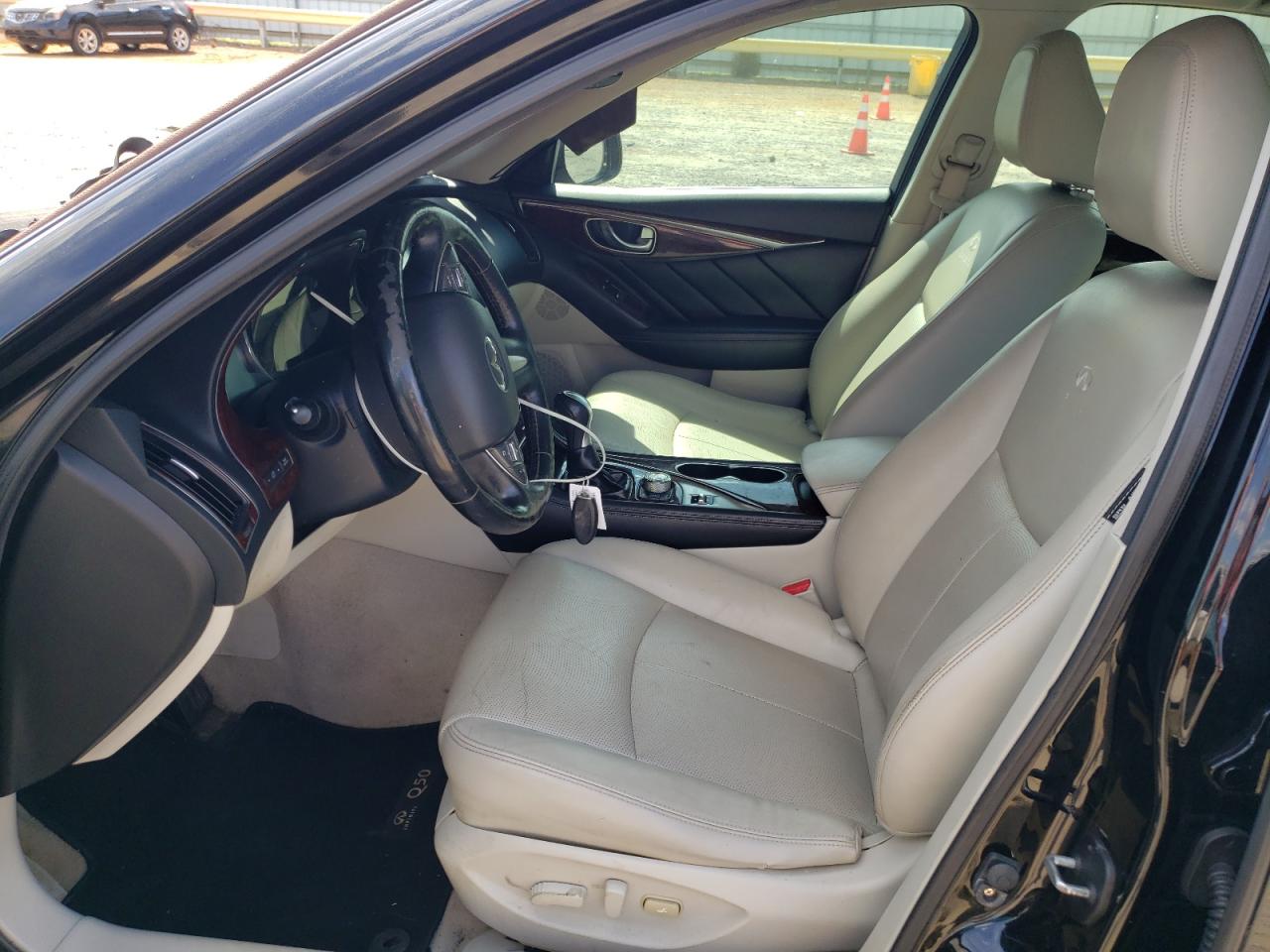 JN1BV7AR7EM689599 2014 Infiniti Q50 Base