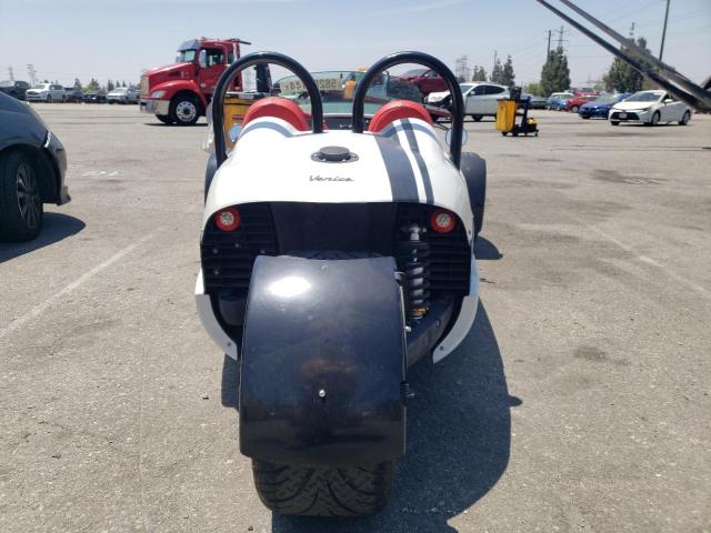 2018 VAND TRIKE 1V9TV2004JR190358