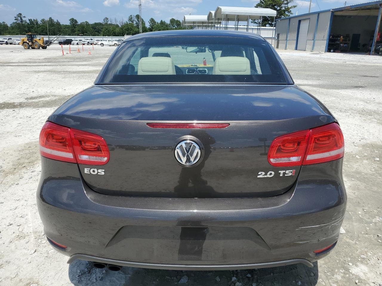 WVWBW8AH0GV000796 2016 Volkswagen Eos Komfort