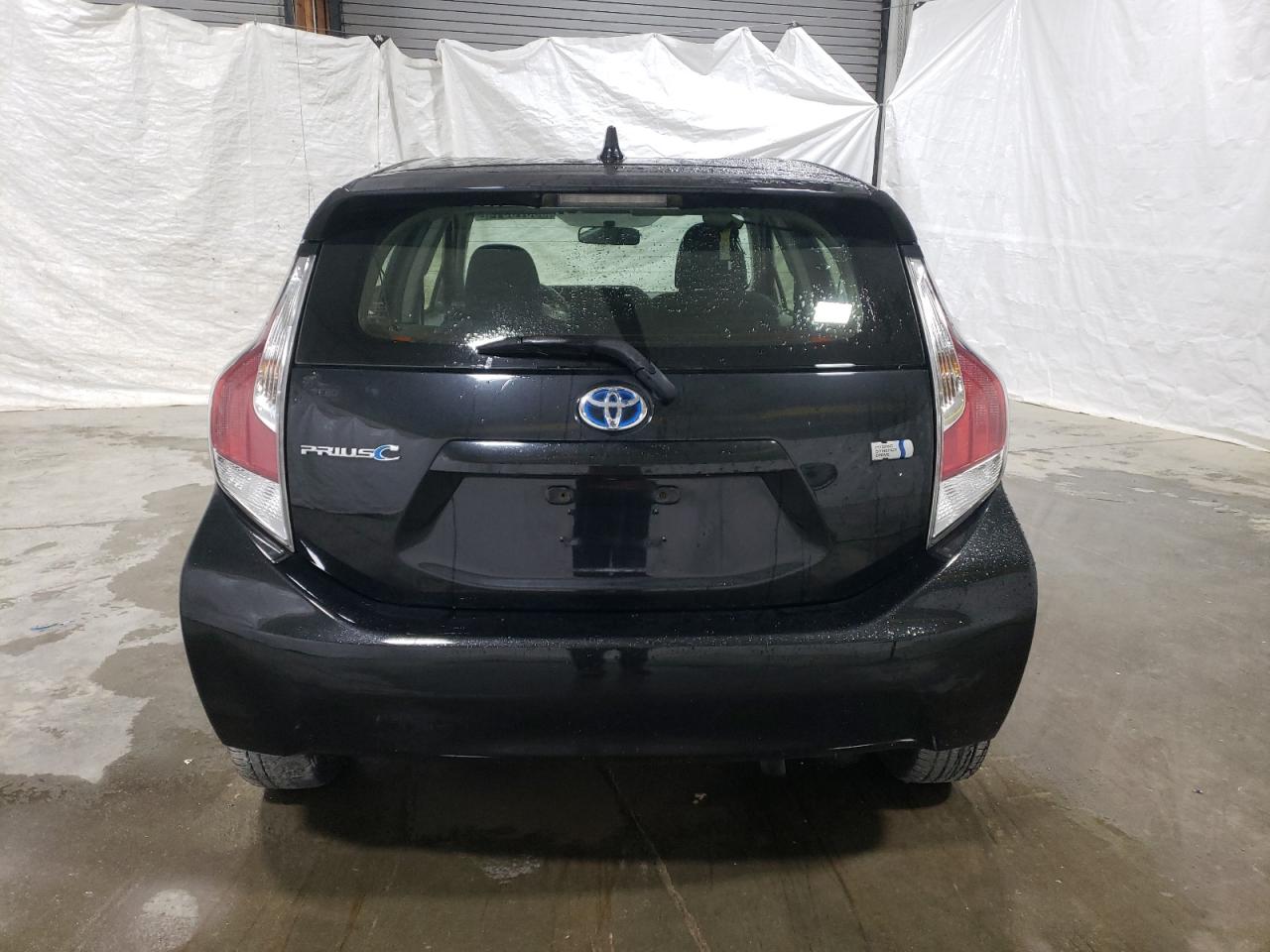 JTDKDTB30G1119824 2016 Toyota Prius C