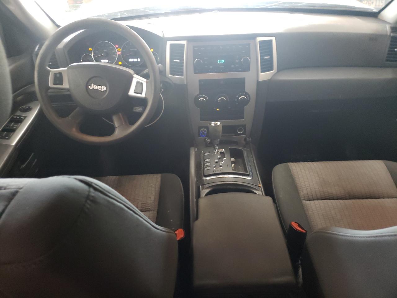 1J8GR48K48C148379 2008 Jeep Grand Cherokee Laredo