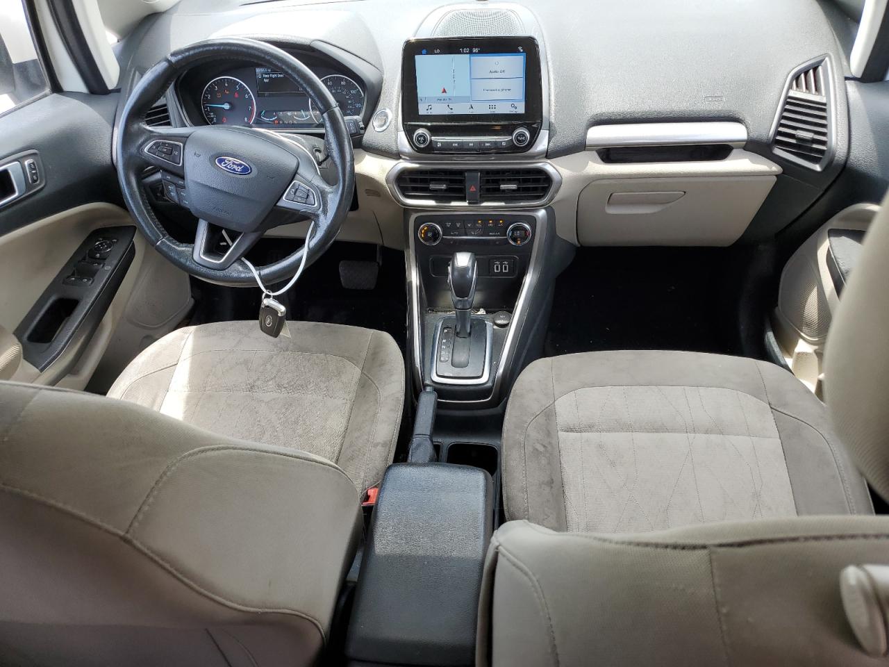 MAJ3P1TE7JC232932 2018 Ford Ecosport Se