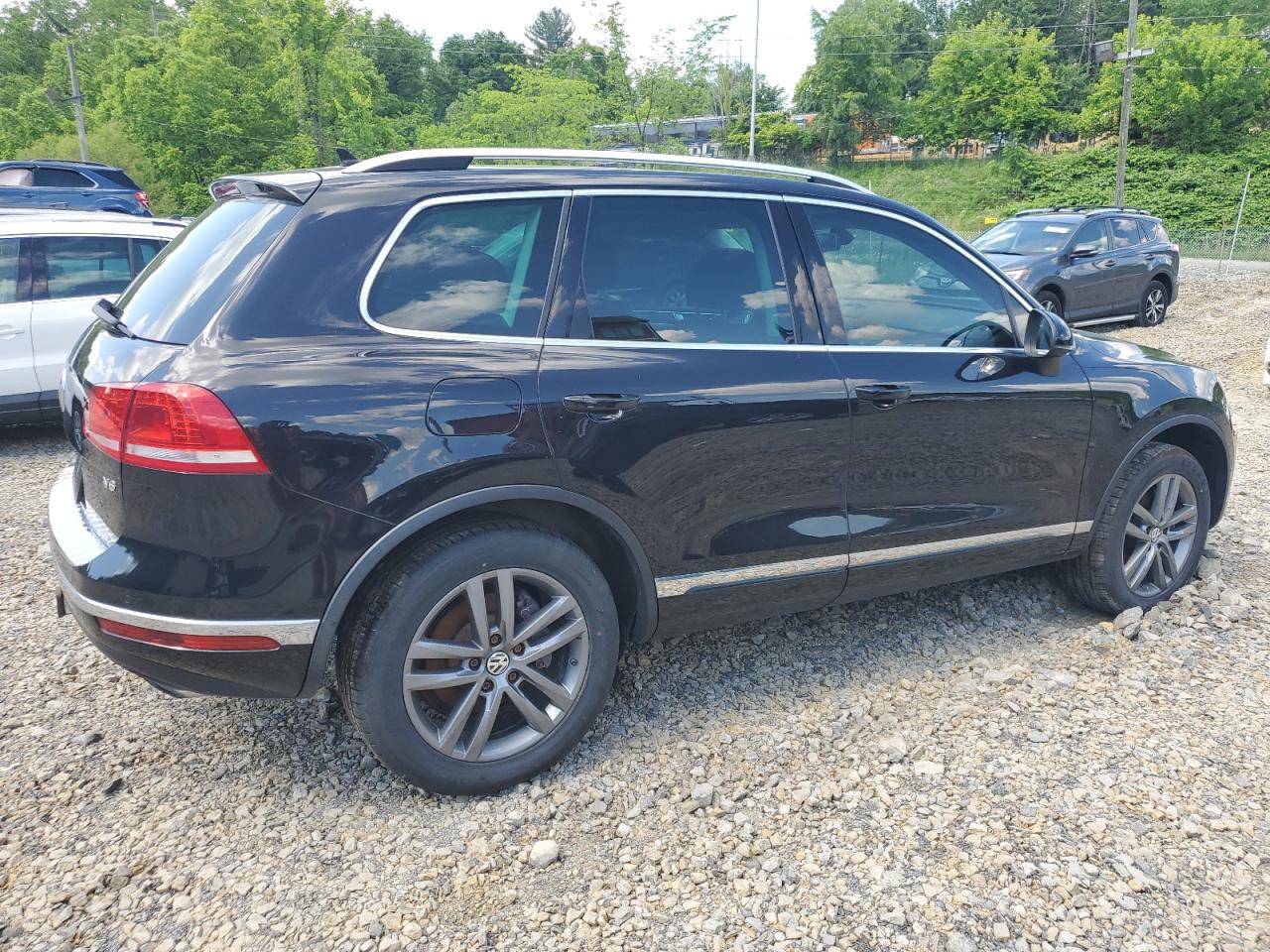 WVGEF9BP8FD005611 2015 Volkswagen Touareg V6