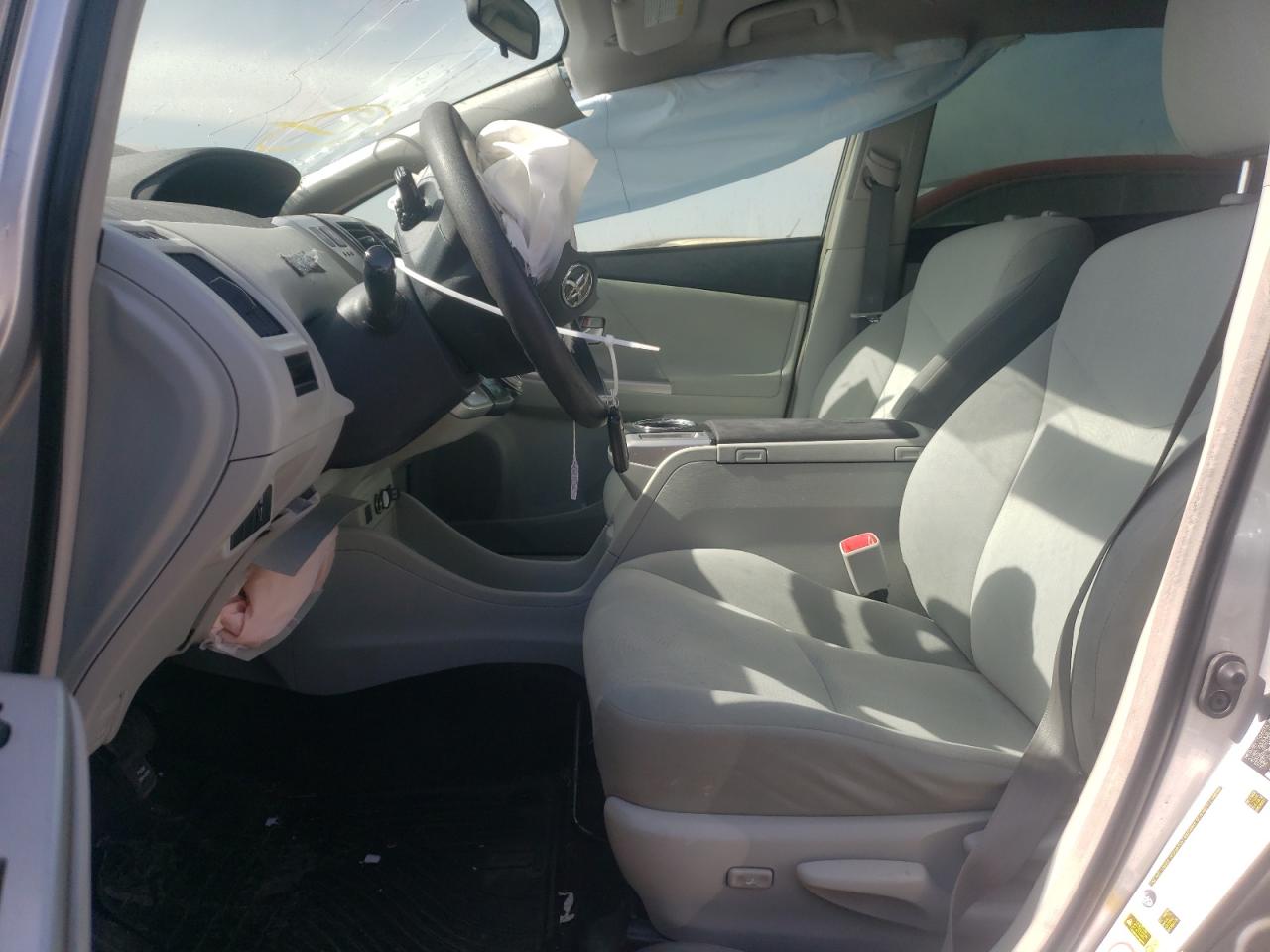 JTDZN3EU4E3317968 2014 Toyota Prius V