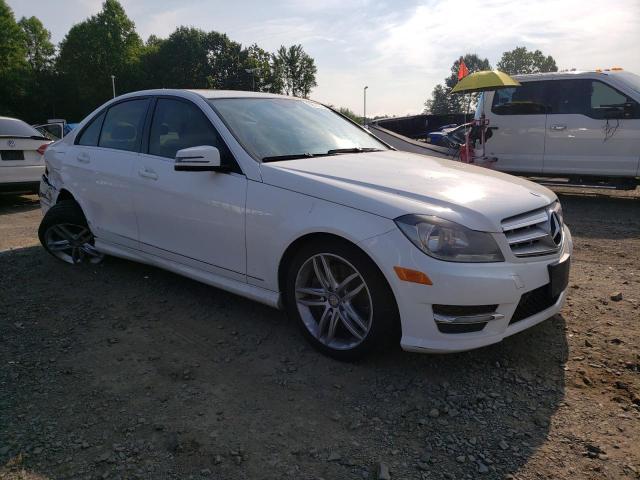 VIN WDDGF8AB8DR241937 2013 Mercedes-Benz C-Class, 3... no.4