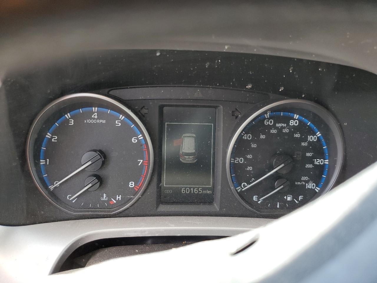 JTMZFREV7HJ718312 2017 Toyota Rav4 Le