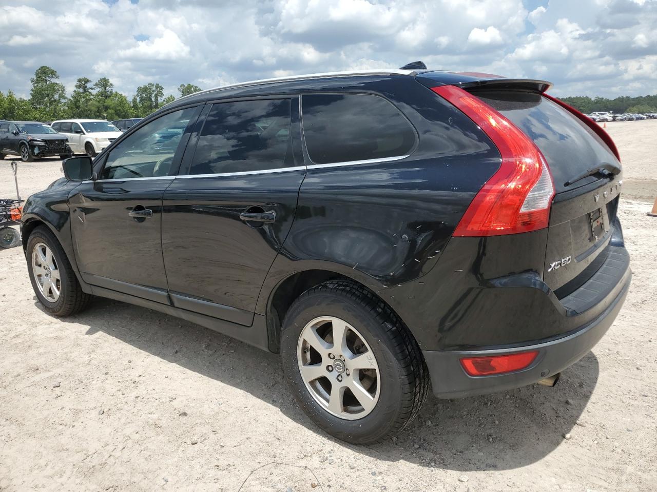 YV4952DL9B2211811 2011 Volvo Xc60 3.2