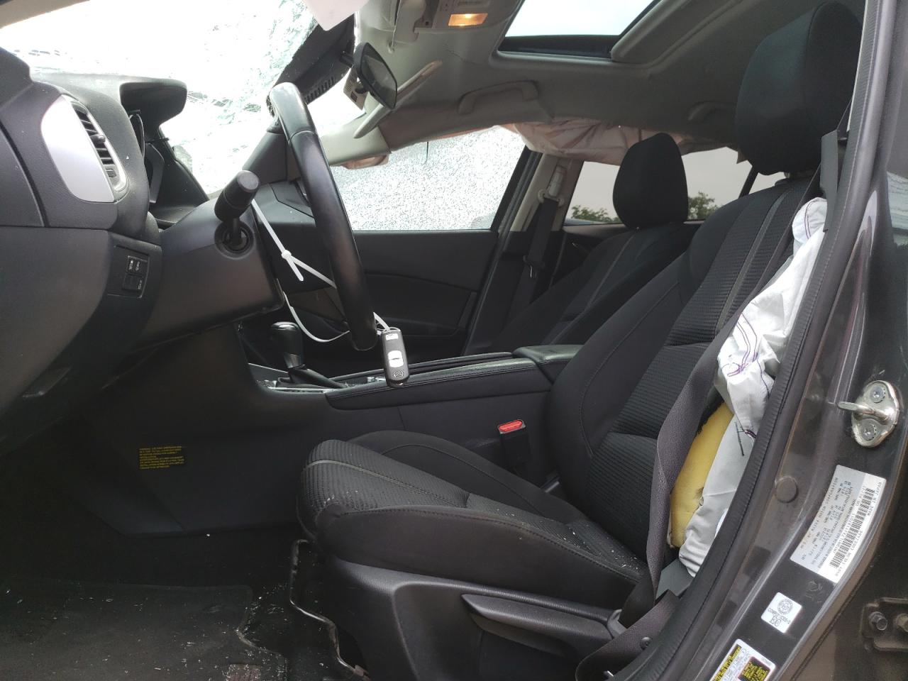 JM1BN1L7XJ1187011 2018 Mazda 3 Touring