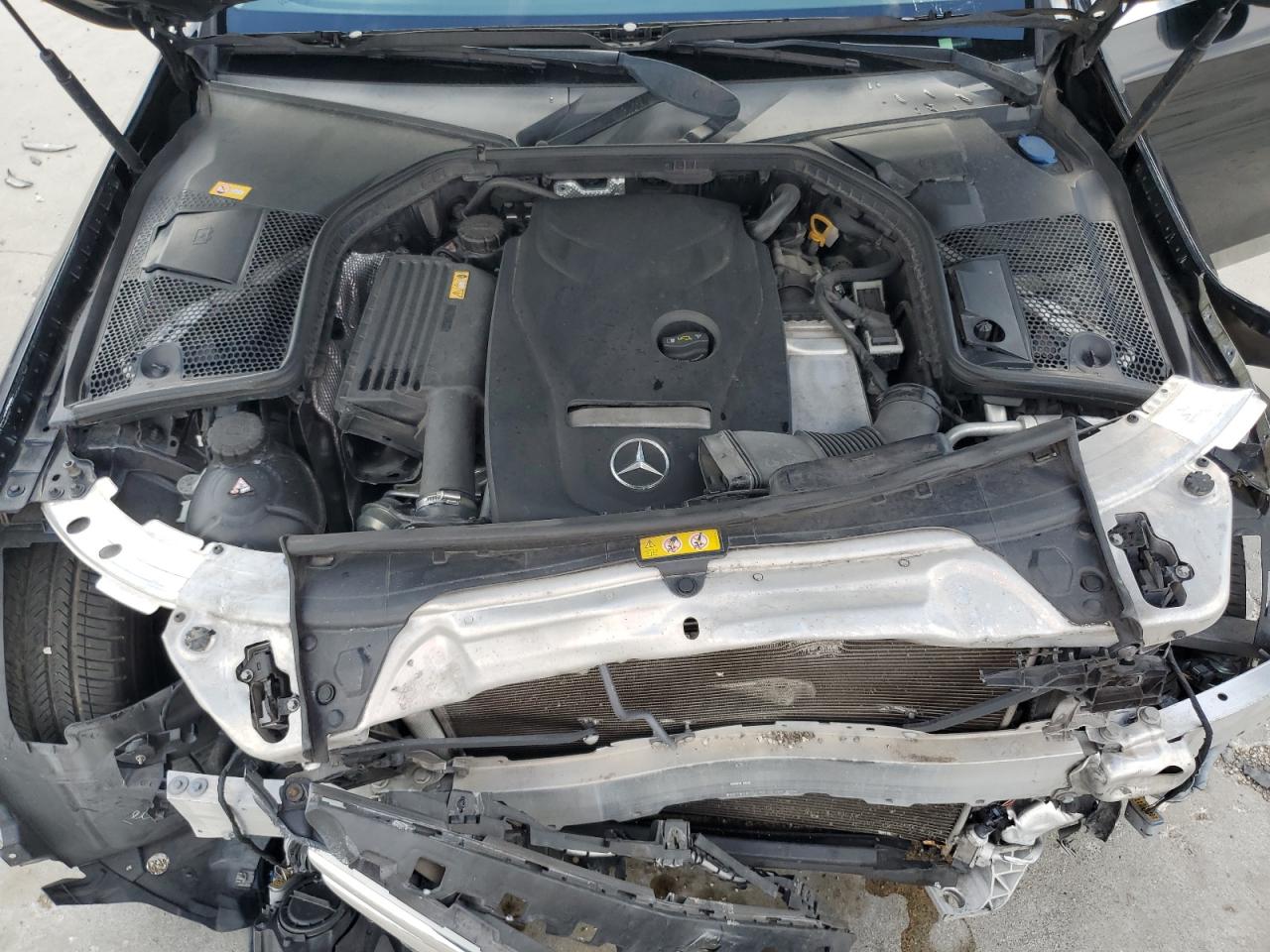 55SWF4JB8GU101099 2016 Mercedes-Benz C 300