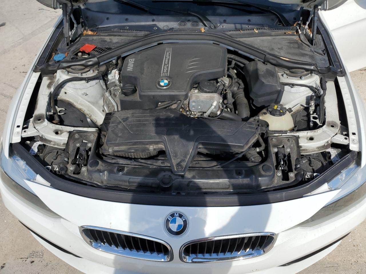 WBA8E1G57GNU10784 2016 BMW 320 I