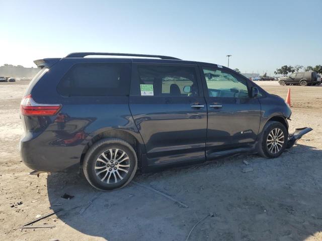 2018 Toyota Sienna Xle VIN: 5TDYZ3DC7JS902870 Lot: 57560984