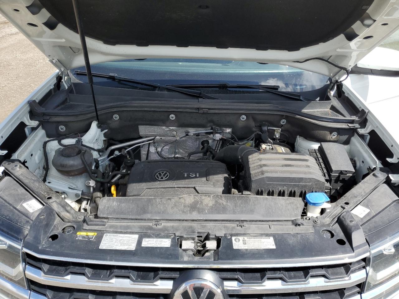 1V2AP2CA2KC615228 2019 Volkswagen Atlas S