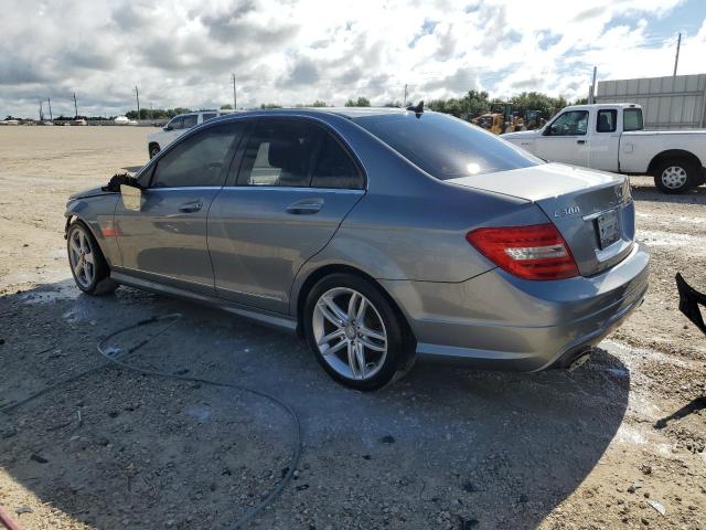 VIN WDDGF8AB4DR242552 2013 Mercedes-Benz C-Class, 3... no.2