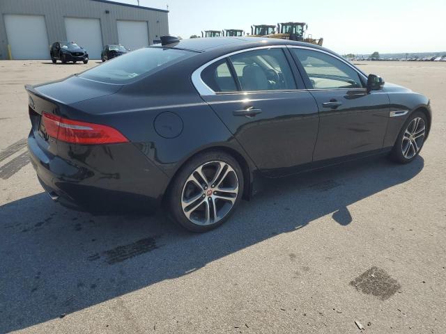 VIN SAJAD4BV7HA953790 2017 Jaguar XE, Premium no.3