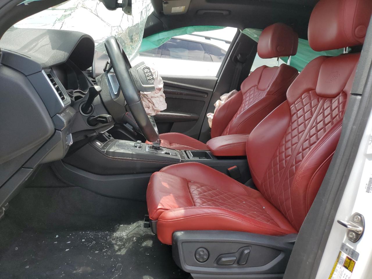 WA1A4AFY9J2086730 2018 Audi Sq5 Premium Plus