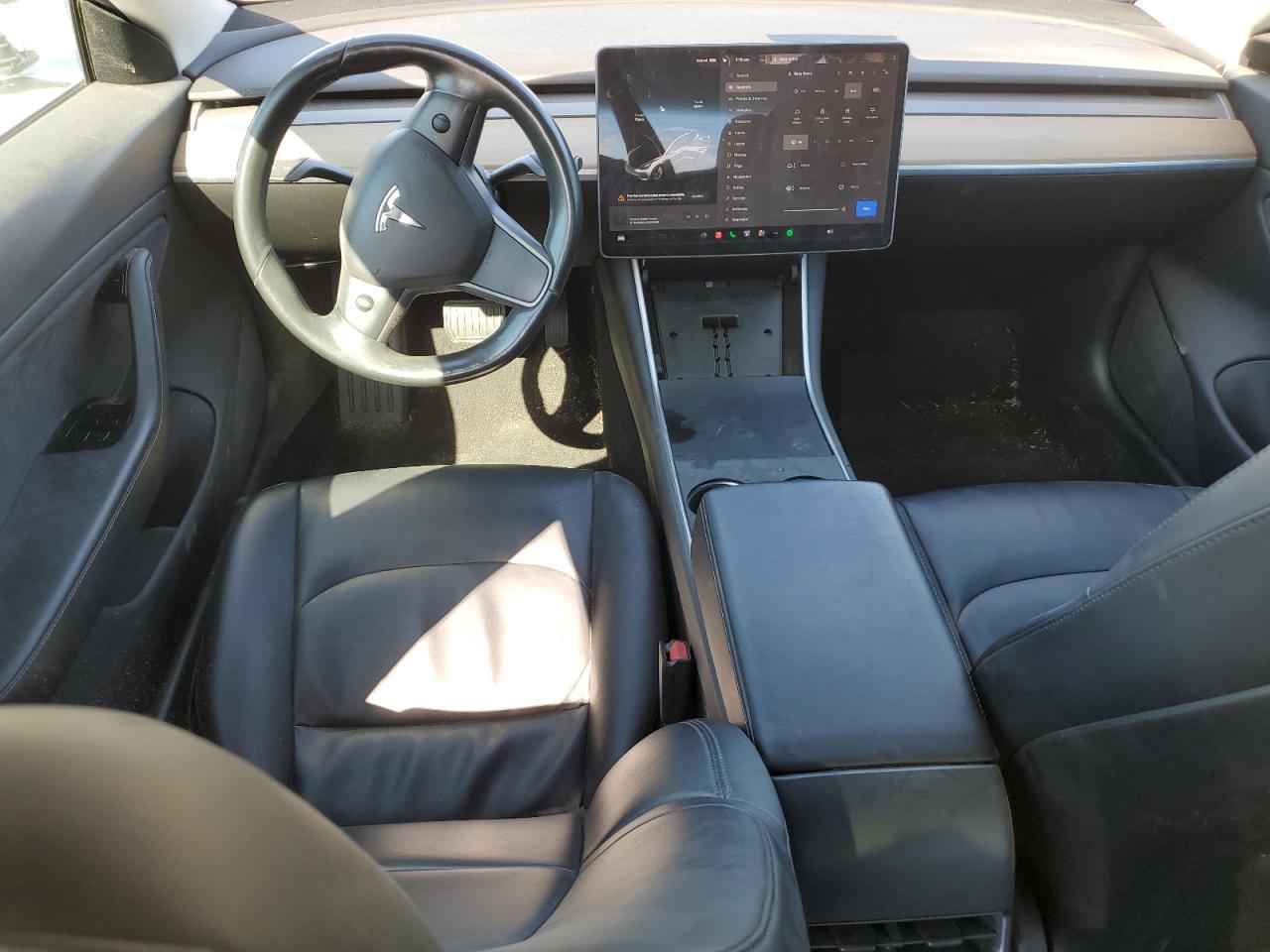 2018 Tesla Model 3 vin: 5YJ3E1EA9JF006131