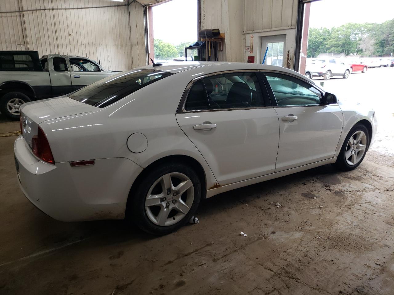 1G1ZB5EBXAF290683 2010 Chevrolet Malibu Ls