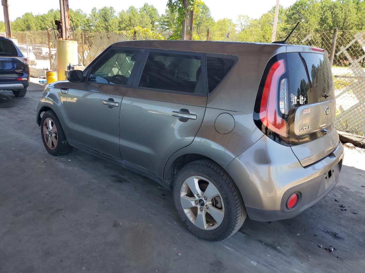 KNDJN2A23J7516394 2018 Kia Soul