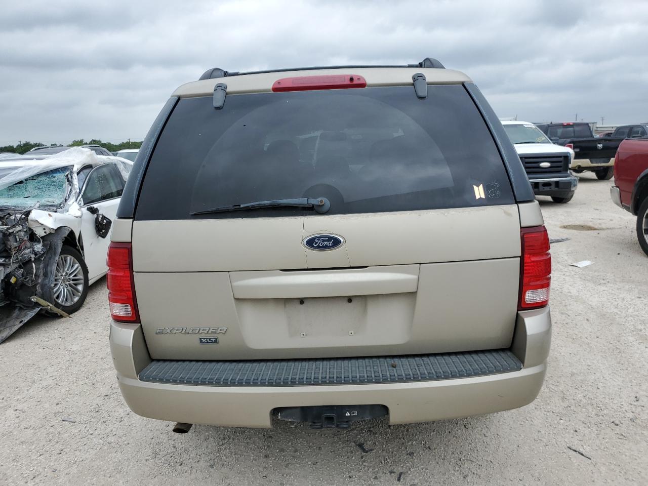 1FMZU63K14ZA35476 2004 Ford Explorer Xlt