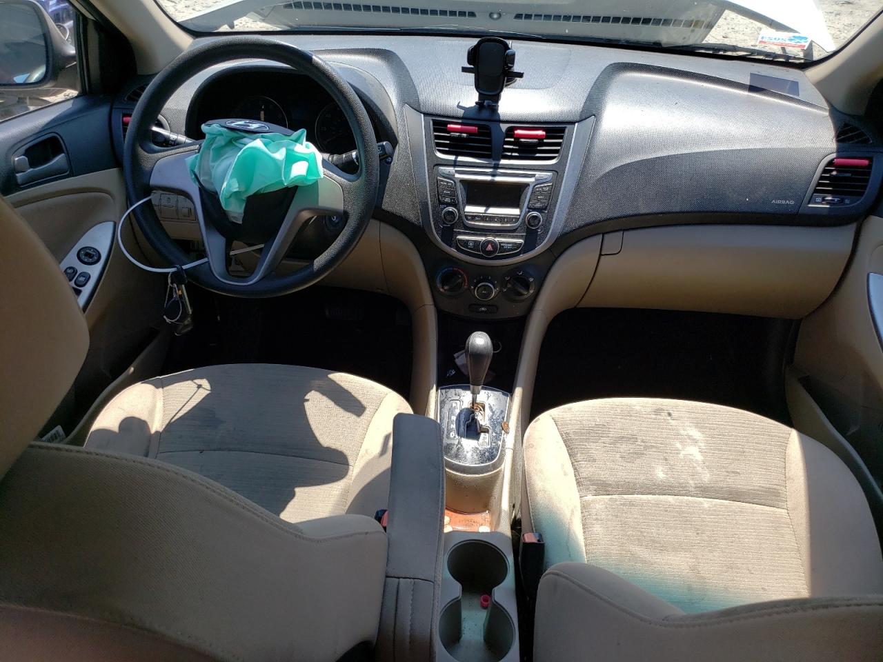 KMHCT4AE3GU089812 2016 Hyundai Accent Se