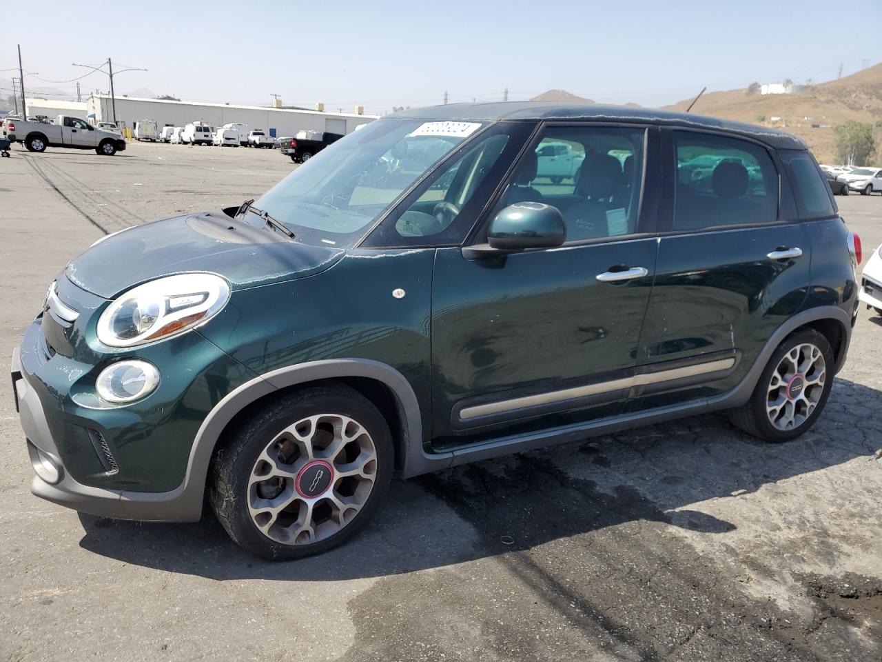 2014 Fiat 500L Trekking vin: ZFBCFADH9EZ005009