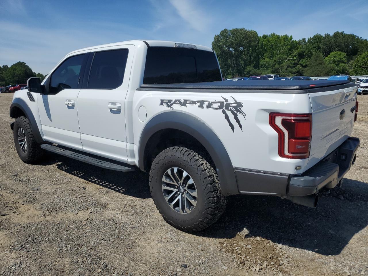 1FTFW1RG8JFD86731 2018 Ford F150 Raptor