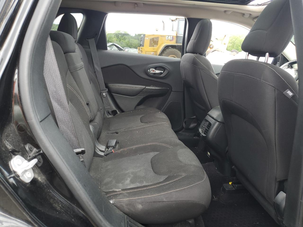 1C4PJMCS0HW545429 2017 Jeep Cherokee Latitude