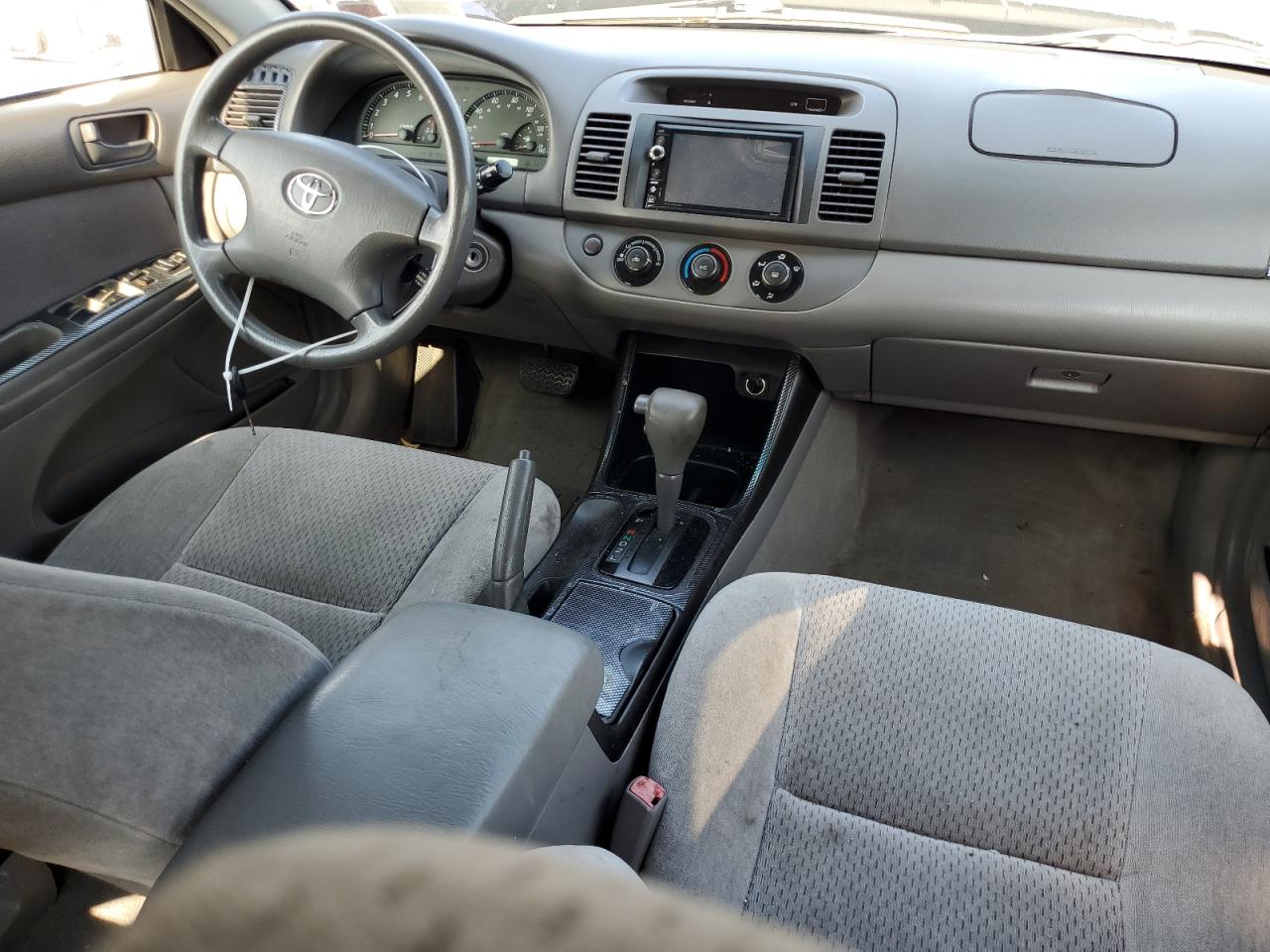 4T1BE32K74U822671 2004 Toyota Camry Le