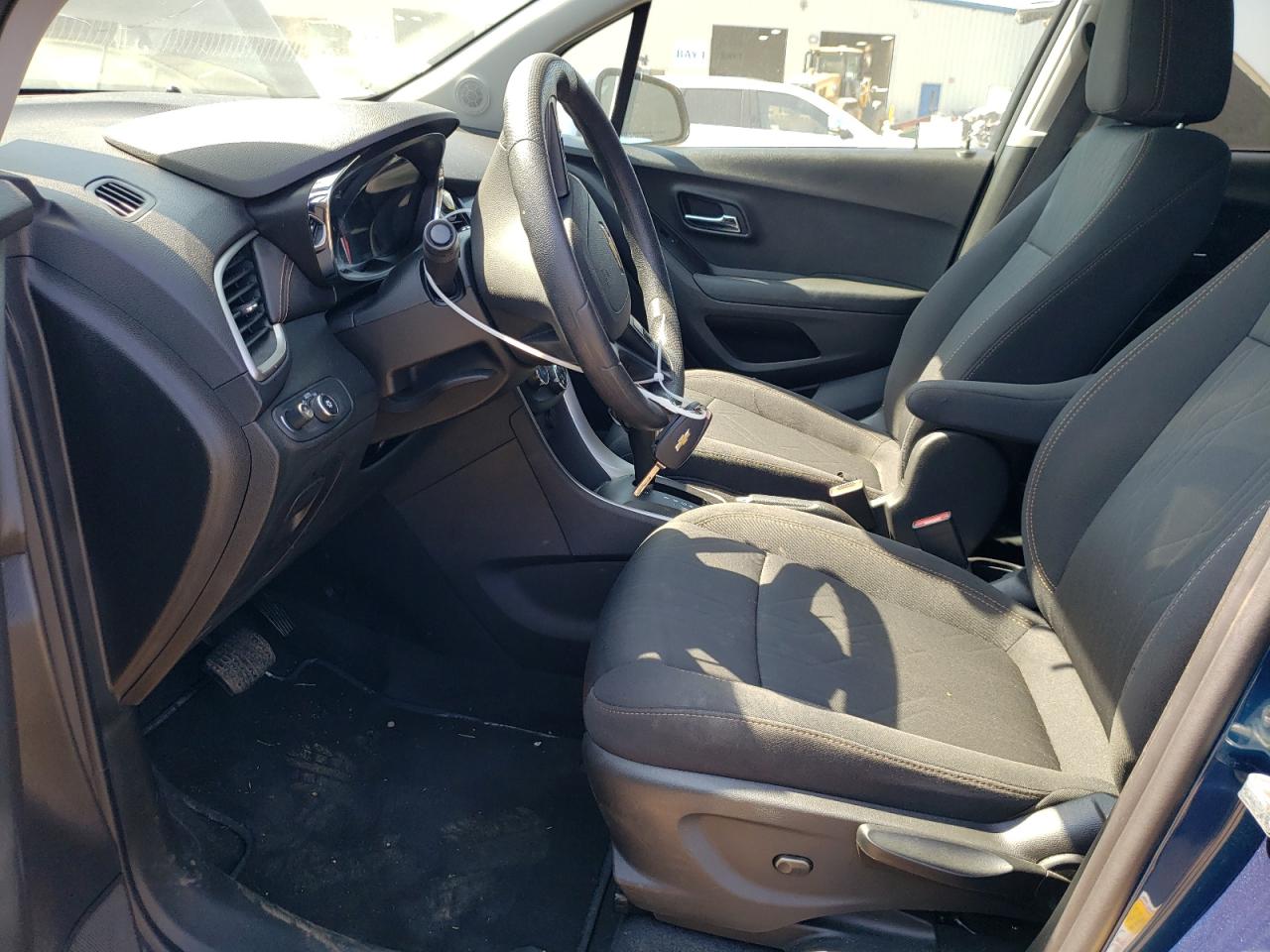 3GNCJLSB0LL284867 2020 Chevrolet Trax 1Lt