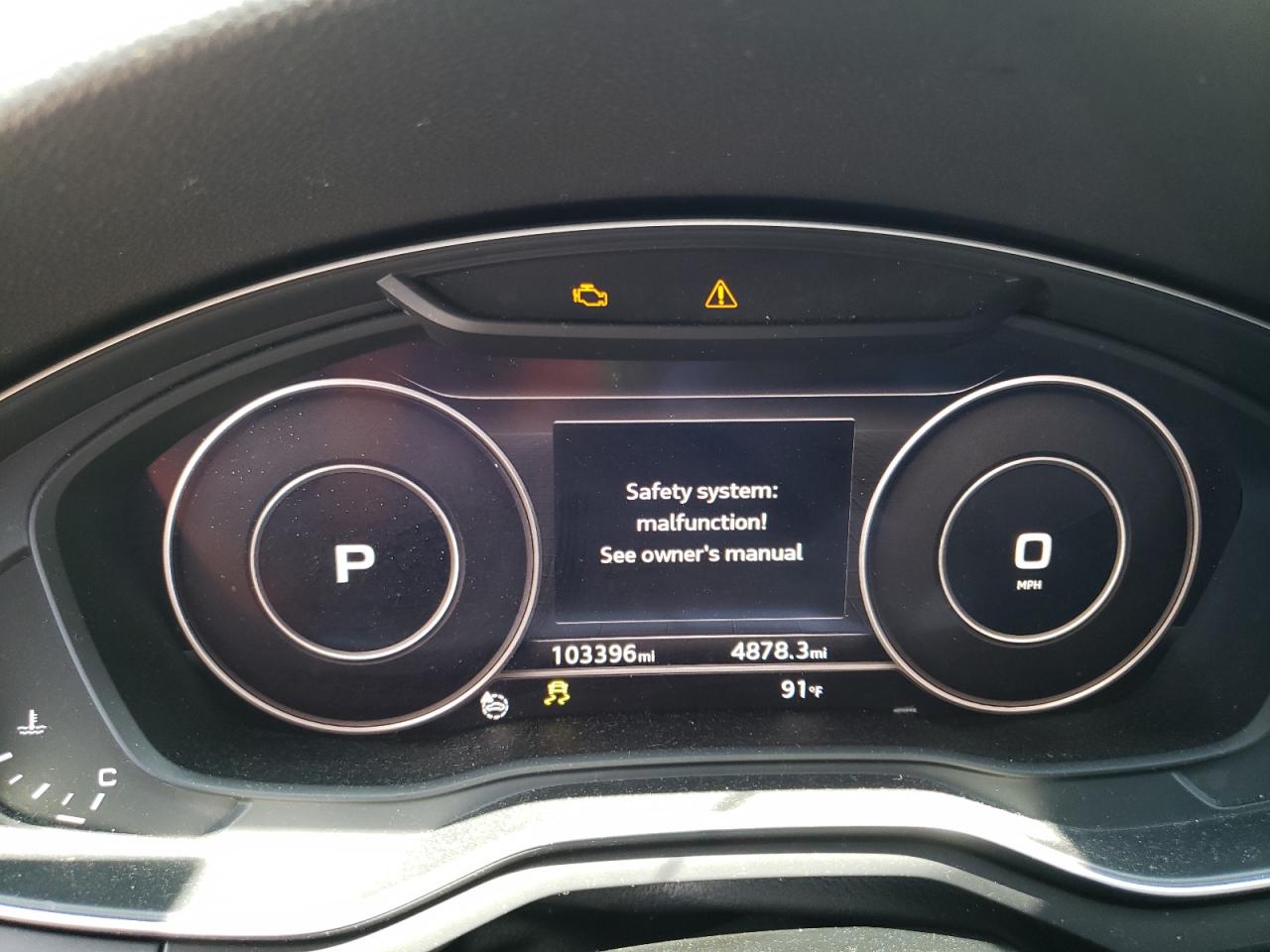 WAUKMAF44HN050683 2017 Audi A4 Ultra Premium