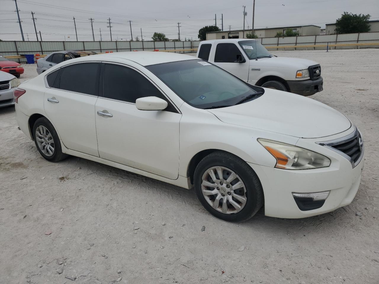 2013 Nissan Altima 2.5 vin: 1N4AL3AP3DC245264