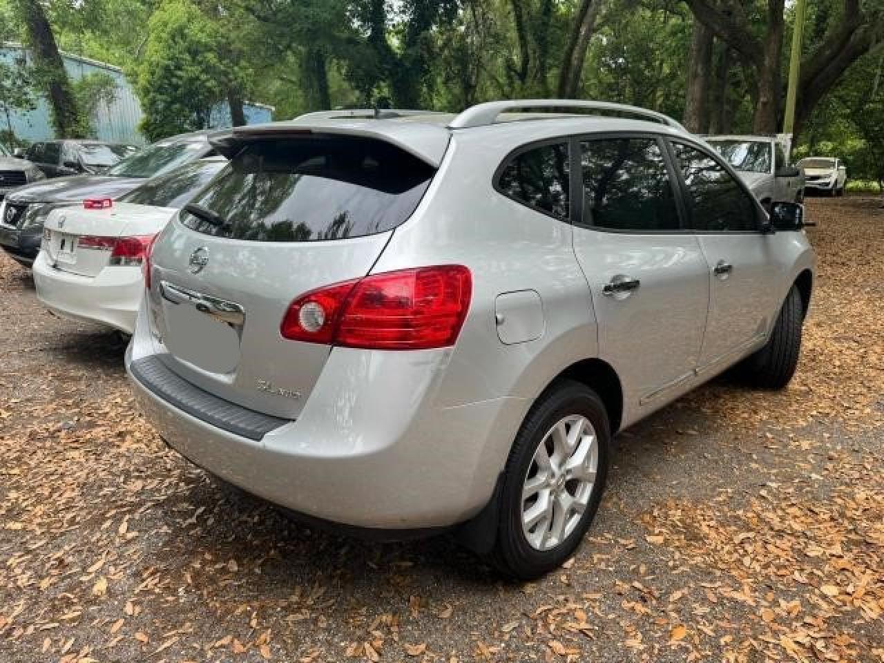 2013 Nissan Rogue S vin: JN8AS5MV4DW102815