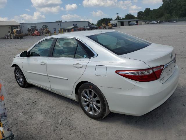 VIN 4T1BF1FK0FU067622 2015 Toyota Camry, LE no.2