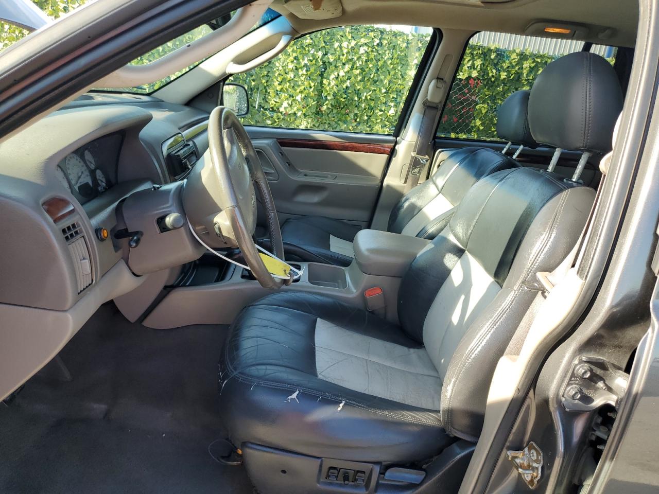 1J4GW58N94C106312 2004 Jeep Grand Cherokee Limited