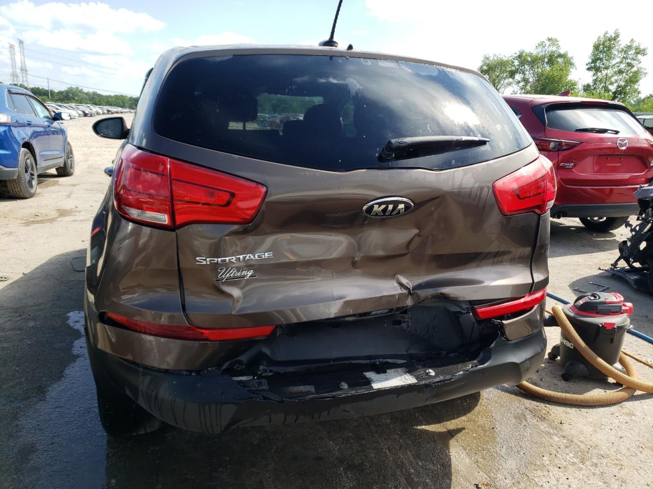 KNDPBCAC8F7693516 2015 Kia Sportage Lx