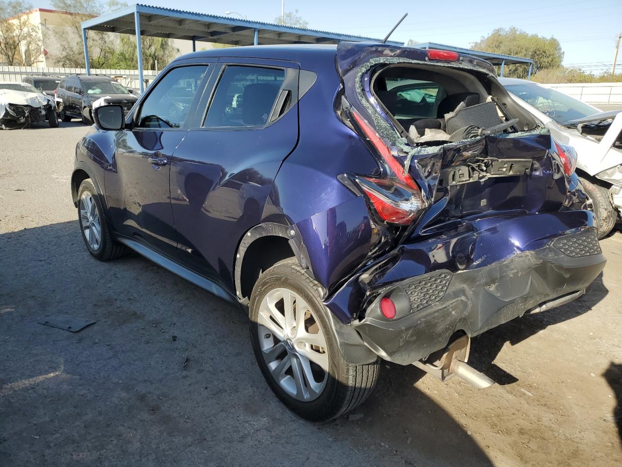 2015 Nissan Juke S vin: JN8AF5MR2FT511066