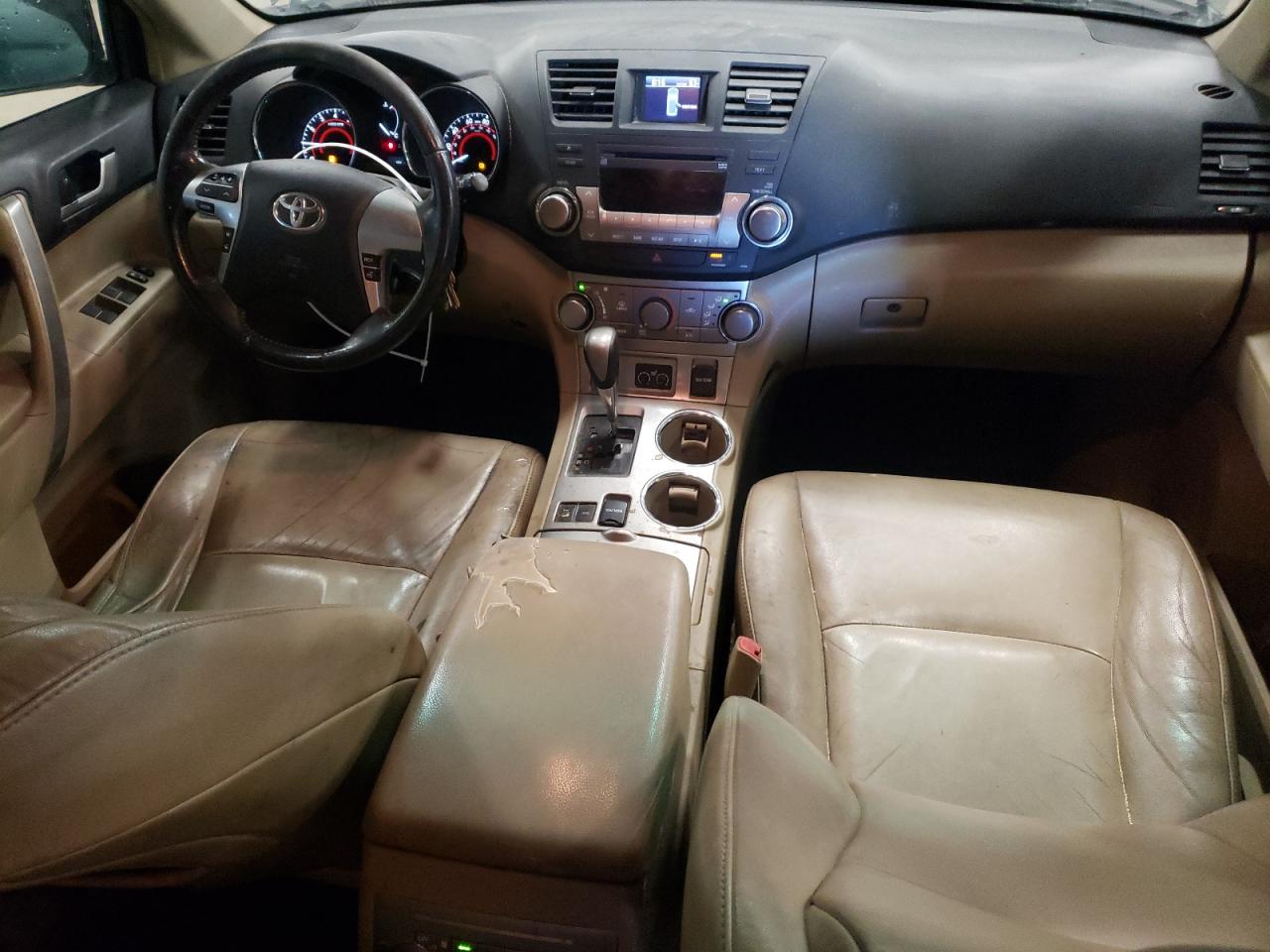 5TDBK3EH4CS157602 2012 Toyota Highlander Base